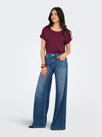 Lade das Bild in den Galerie-Viewer, ONLY | Moster O-Neck T-shirt | Burgundy
