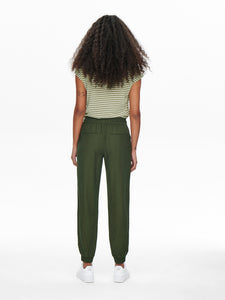 Only | KELDA-EMERY Normal geschnitten Hose mit weitem Beinschnitt | Grape leaf