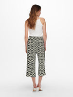 Lade das Bild in den Galerie-Viewer, Only | NOVA Crop Palazzo Hose | Indie vibe

