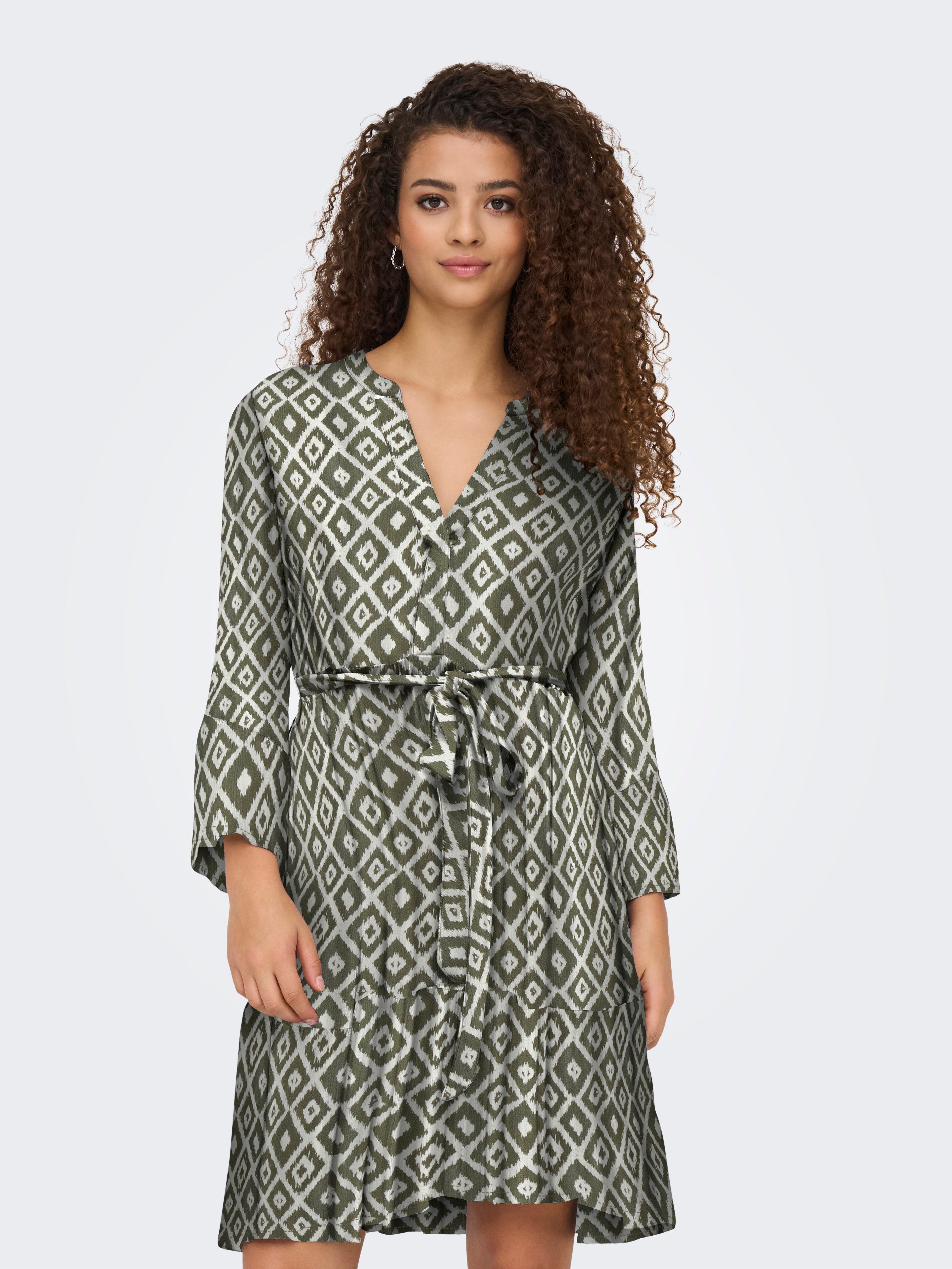 ONLY | CLEMENTINE Kurzes Kleid | Grapeleaf/pakja