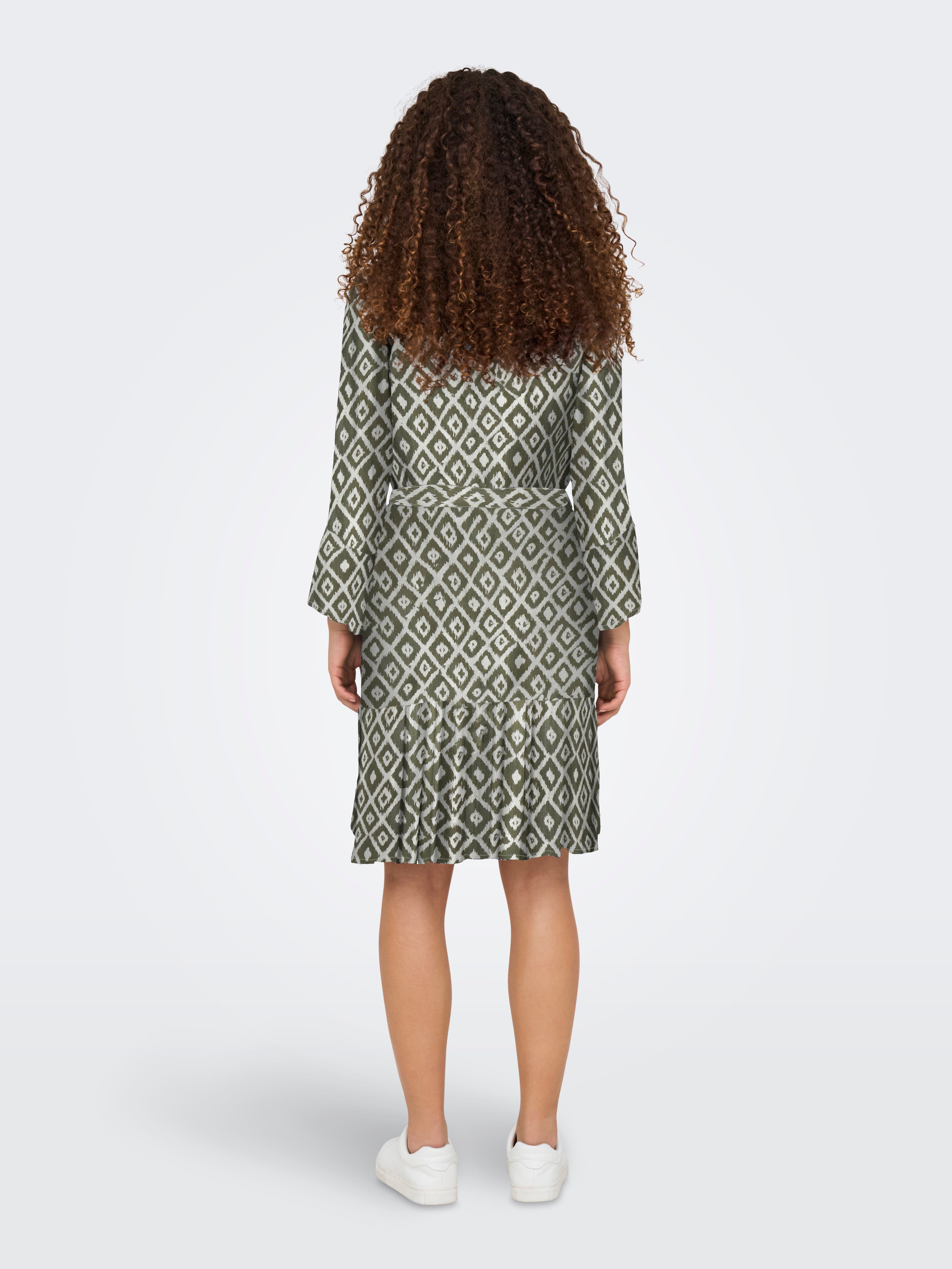ONLY | CLEMENTINE Kurzes Kleid | Grapeleaf/pakja
