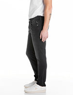 Lade das Bild in den Galerie-Viewer, REPLAY | ANBASS - Slim Fit | 097 black used
