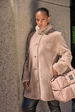 Lade das Bild in den Galerie-Viewer, Rino &amp; Pelle | Nonna coat | Oat
