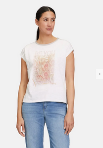 Cartoon | Rundhals-Shirt mit Placement | 1945 Patch Cream/Rose