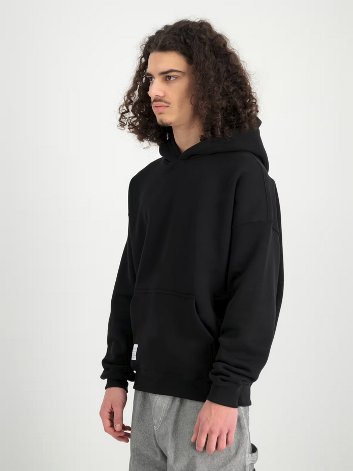 Alpha Industries | Logo BP Hoodie  | 03 black