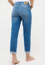 Lade das Bild in den Galerie-Viewer, Angels | Basic-Jeans Darleen Crop TU | 34758 light blue
