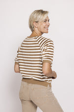 Lade das Bild in den Galerie-Viewer, Zhrill | INGE T-Shirt | Sand
