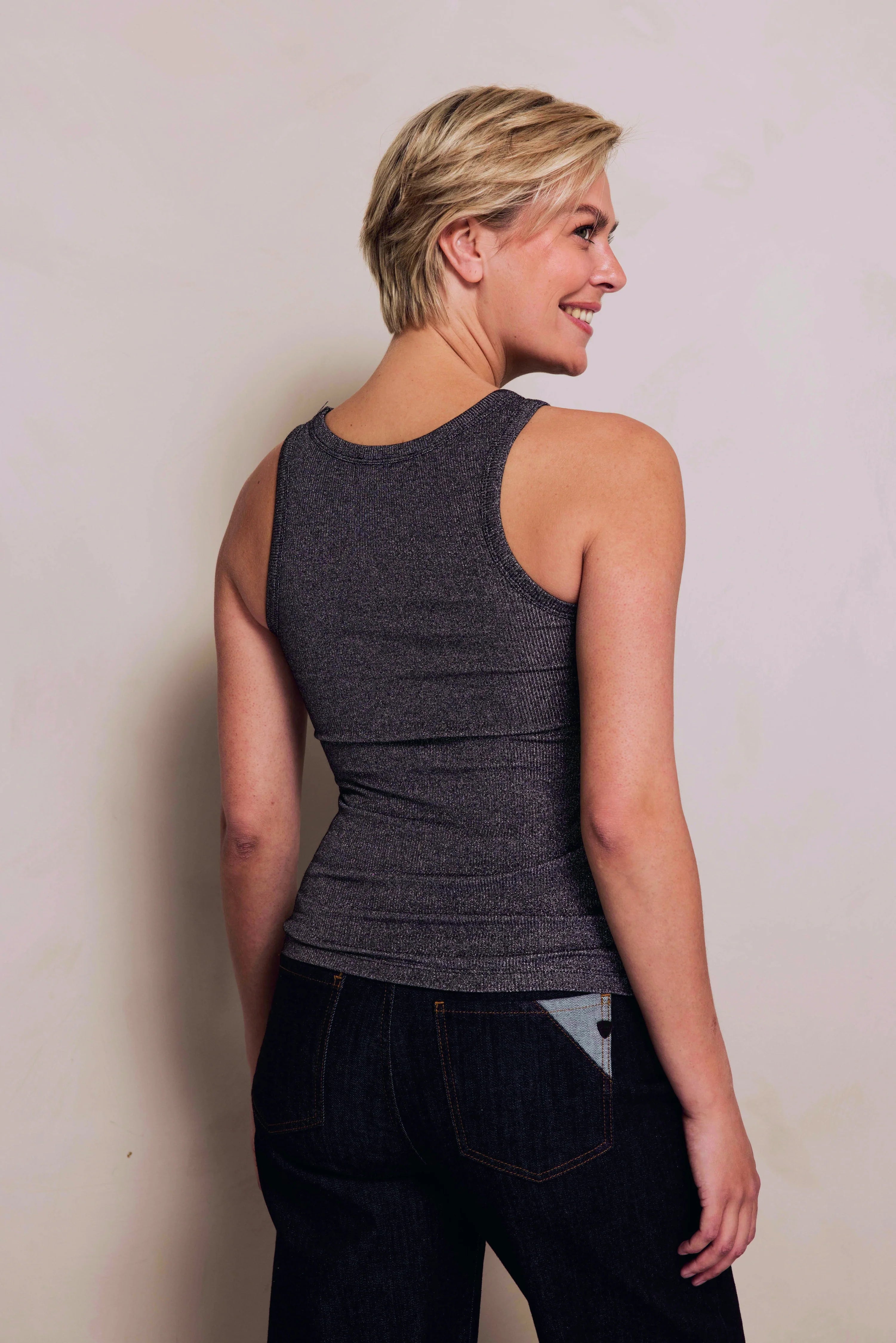 Zhrill | ARIA - Top Glitzer | Black