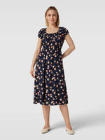 Lade das Bild in den Galerie-Viewer, Apricot |  Vintage Rose Milkmaid Dress | 0 NAV
