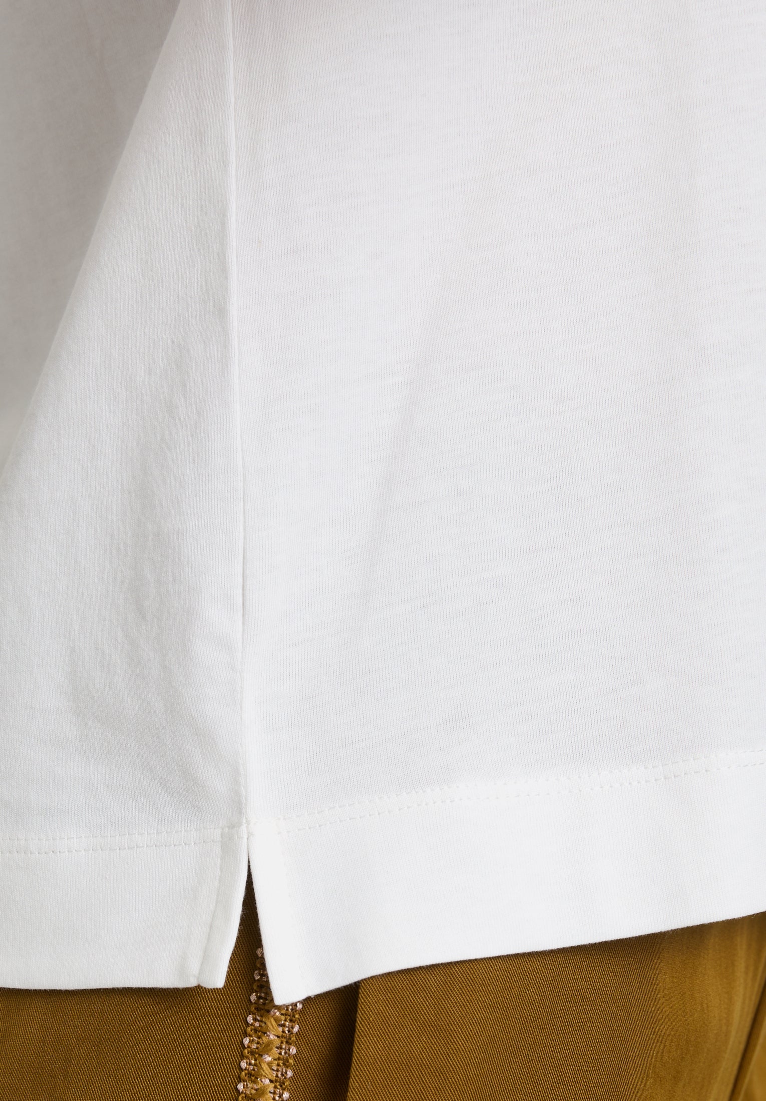 Cartoon | Baumwollshirt mit Rundhalsausschnitt | 1973 Patch Cream/Beige