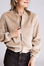 Lade das Bild in den Galerie-Viewer, Zhrill | Jacke kurz Giulia | N2008 beige
