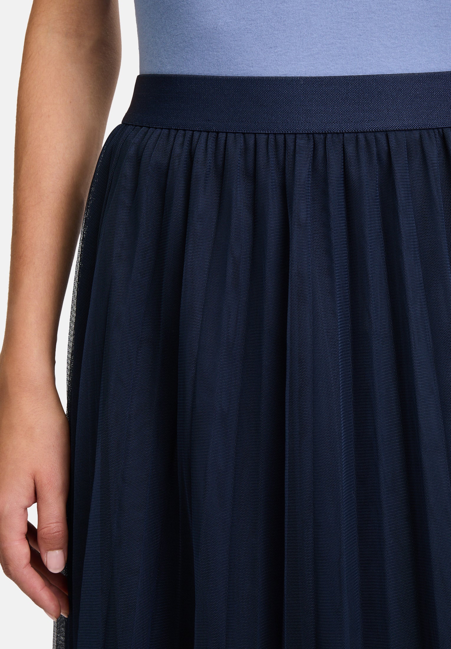 Cartoon | Pleated skirt with open hem | 8543 Navy Blue