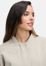 Lade das Bild in den Galerie-Viewer, Cartoon | Bomberjacke mit Taschen | 7306 Desert Beige
