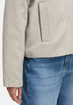 Lade das Bild in den Galerie-Viewer, Cartoon | Bomberjacke mit Taschen | 7306 Desert Beige
