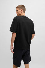 Lade das Bild in den Galerie-Viewer, Hugo Blue | T-Shirt Niley mit Happy HUGO Logo  | 002 black
