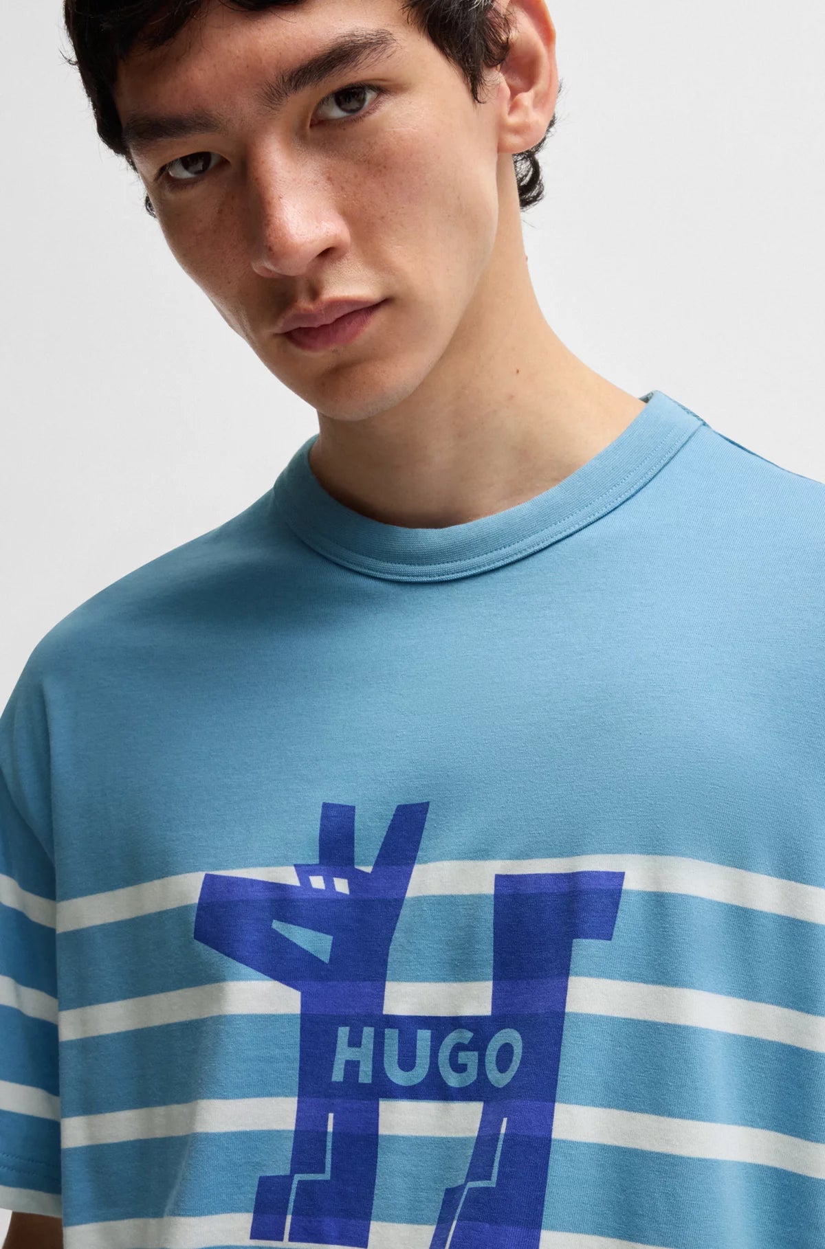 Hugo Blue | Oversized-Fit T-Shirt mit Hunde-Logo | 454 light blue