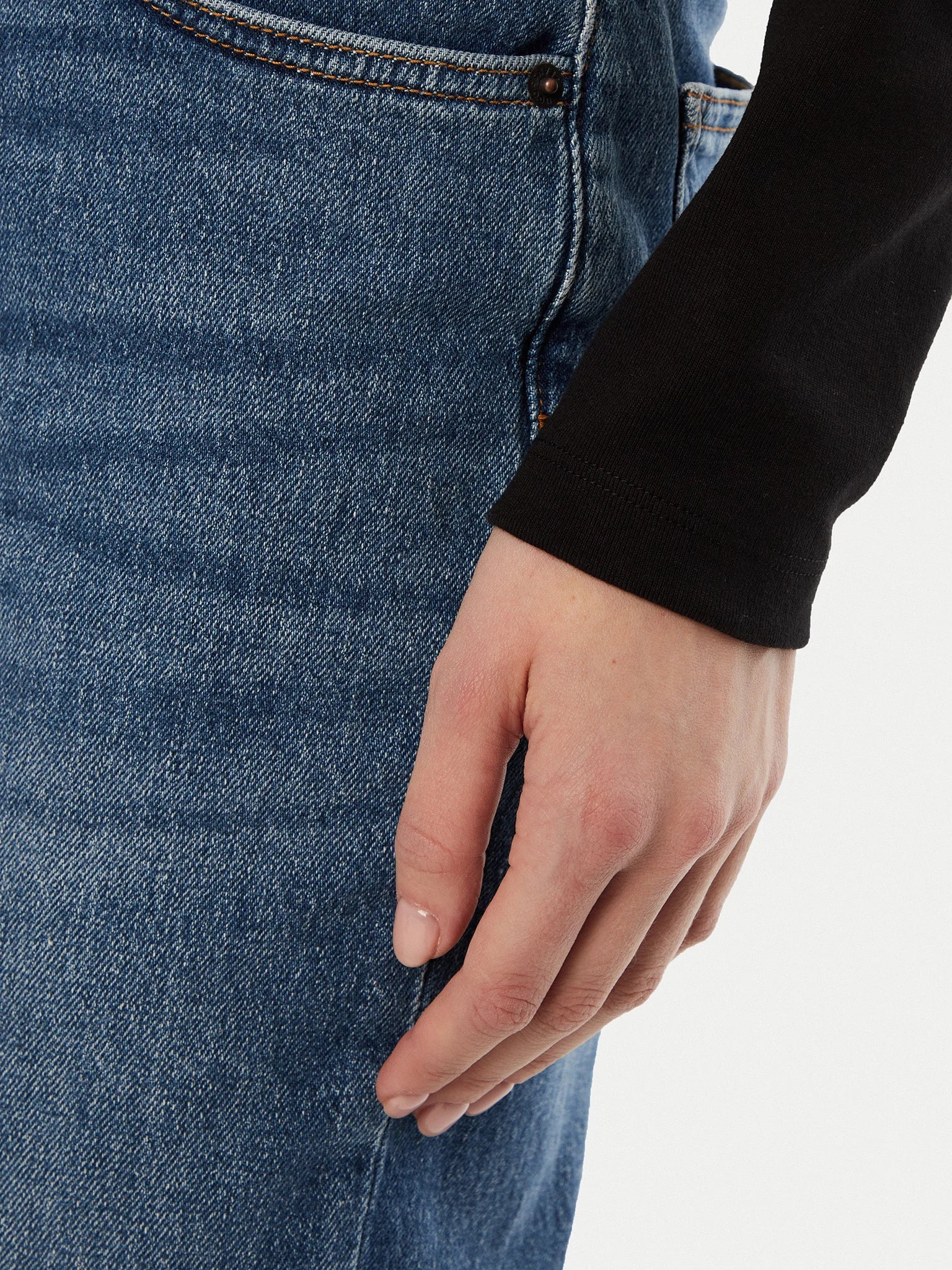 Hugo Blue | Slim Fit Longsleeve Della O-neck | 001 Black
