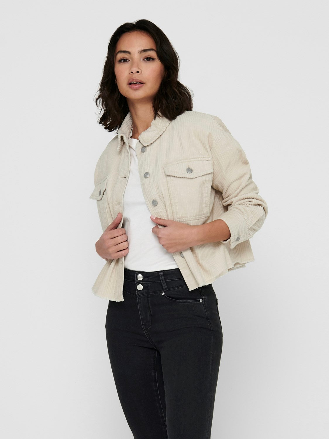 ONLY | Marina-Eny kurze Cord Jacke | Pumice Stone