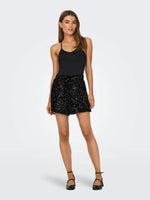 Lade das Bild in den Galerie-Viewer, Only | CONFIDENCE Pailletten Short | black
