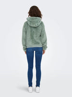 Lade das Bild in den Galerie-Viewer, ONLY | NEWANNA Teddyfell Jacke | Lily pad
