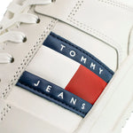 Lade das Bild in den Galerie-Viewer, Tommy Jeans | The Brooklyn Leather ESS Sneaker | TCR Ecru
