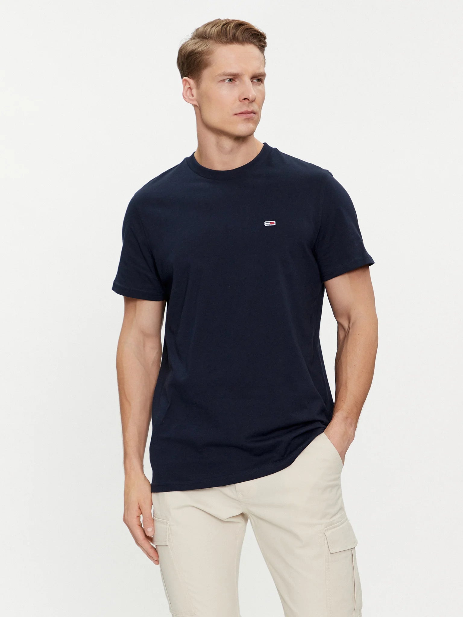 Tommy Jeans | Classic T-Shirt mit Rundhalsausschnitt | C1G Dark Navy