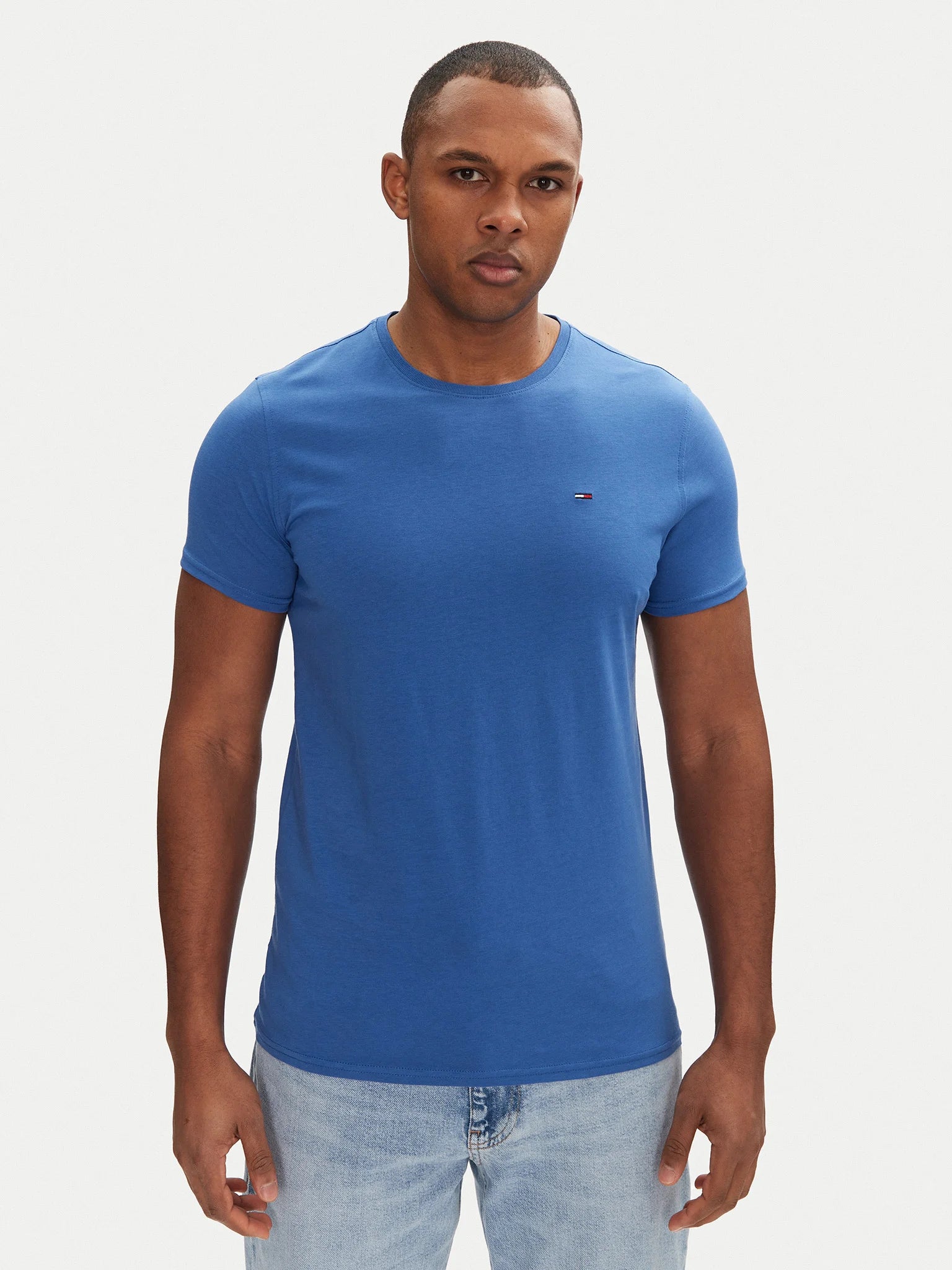 Tommy Jeans | REGULAR FIT T-SHIRT MIT RUNDHALSAUSSCHNITT | C6E TempoBlue