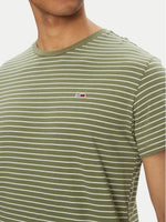 Lade das Bild in den Galerie-Viewer, Tommy Jeans | Slim Fit T-Shirt mit Rundhalsausschnitt | 0CH ArubaGreen
