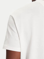 Lade das Bild in den Galerie-Viewer, Tommy Jeans | T-Shirt Regular Fit | YBL ecru
