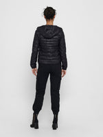 Load image into Gallery viewer, ONLY | TAHOE - short quilted jacket | black
